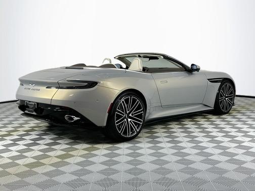 2026 Aston Martin DB12 Volante