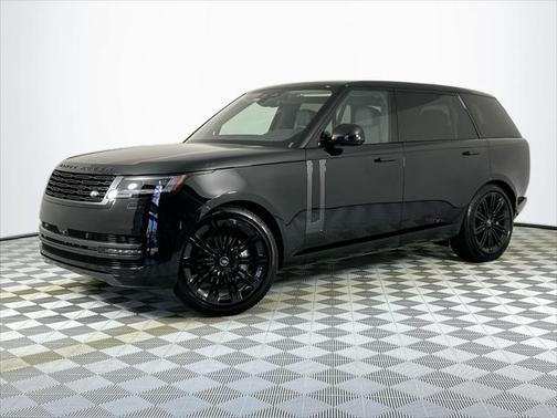 2025 Land Rover Range Rover P400 SE 7 Seat