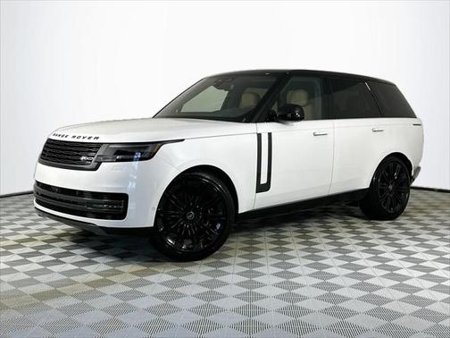2025 Land Rover Range Rover P530 SE