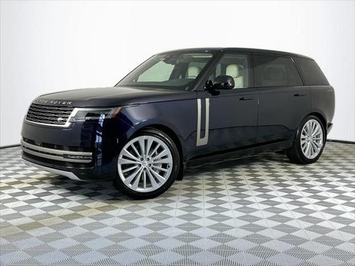 2025 Land Rover Range Rover P530 SE 7 Seat