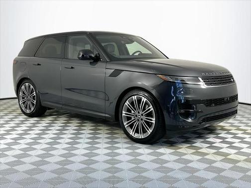 2025 Land Rover Range Rover Sport SE