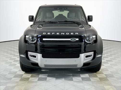 2025 Land Rover Defender 110 P400 S
