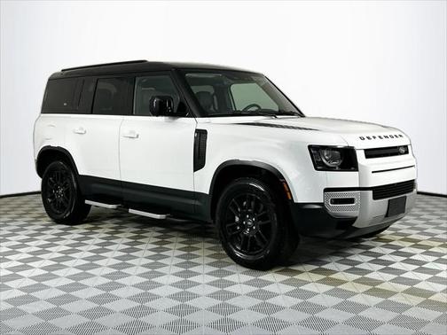 2023 Land Rover Defender 110 SE