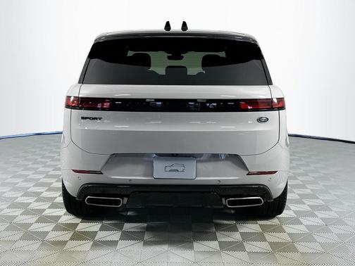 2023 Land Rover Range Rover Sport SE