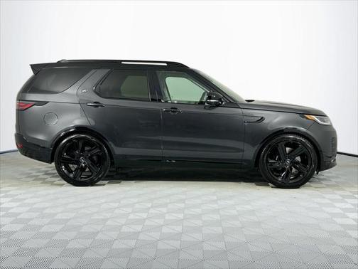 2025 Land Rover Discovery P360 Metropolitan Edition