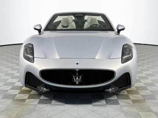 2026 Maserati GranCabrio 