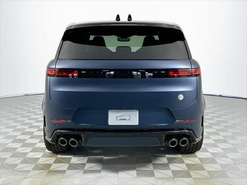 2025 Land Rover Range Rover Sport P635 SV Edition Two