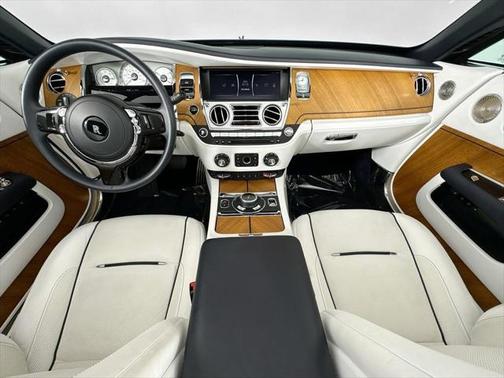 2018 Rolls-Royce Dawn Convertible