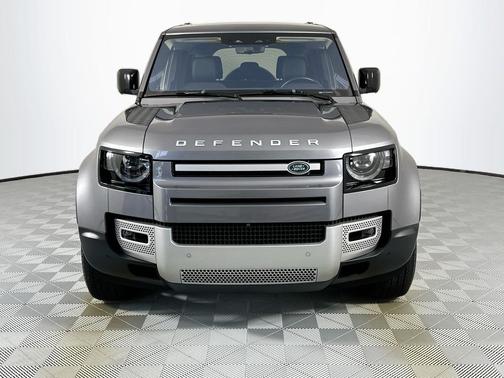 2021 Land Rover Defender 110 SE