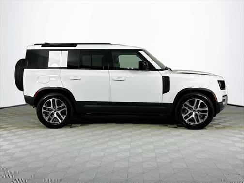 2025 Land Rover Defender 110 P400 S