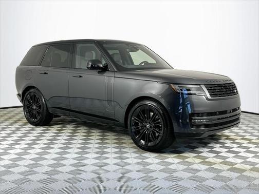 2025 Land Rover Range Rover P530 SE