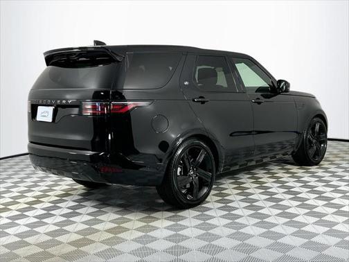 2025 Land Rover Discovery P360 Dynamic SE