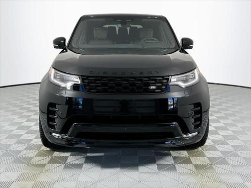 2025 Land Rover Discovery P360 Dynamic SE