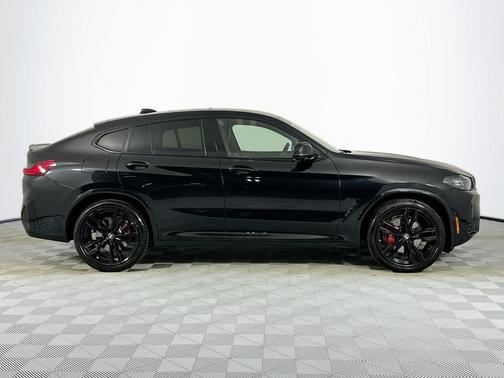 2024 BMW X4 M40i