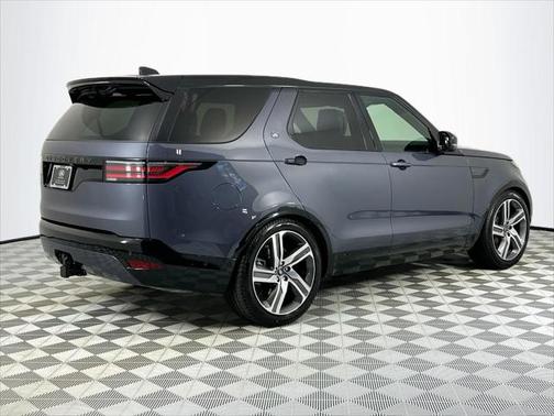 2024 Land Rover Discovery P360 Dynamic SE