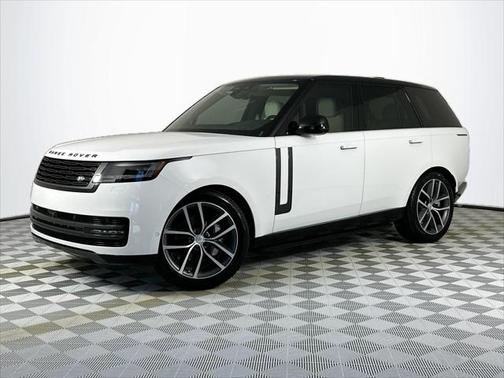 2025 Land Rover Range Rover P400 SE
