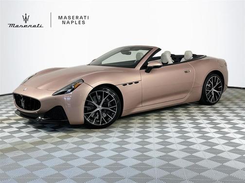 Rose 2026 Maserati GranCabrio
