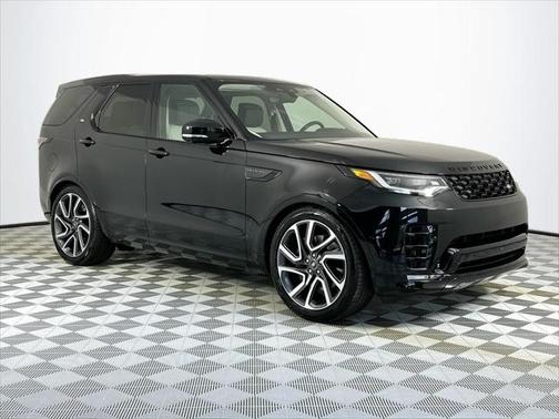 2025 Land Rover Discovery P360 Dynamic SE
