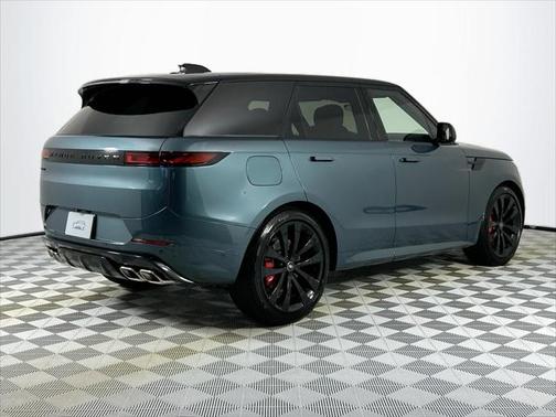 2025 Land Rover Range Rover Sport SE