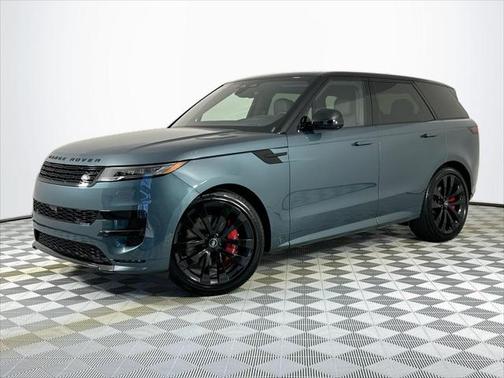 2025 Land Rover Range Rover Sport SE