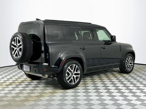 Santorini Black 2026 Land Rover Defender P400 X-Dynamic SE