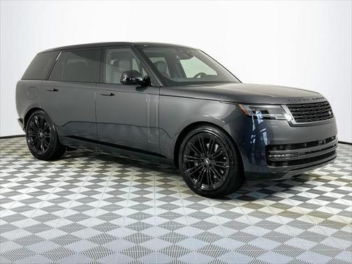 2025 Land Rover Range Rover P530 SE 7 Seat