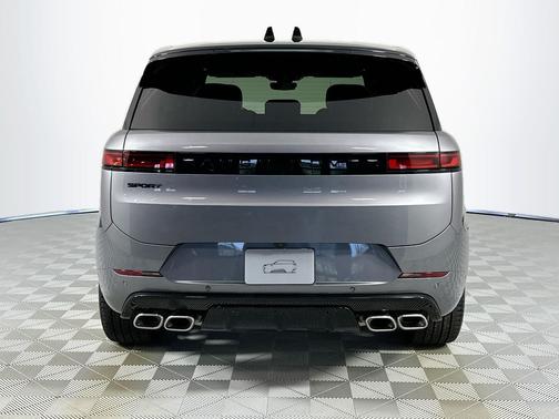 2025 Land Rover Range Rover Sport SE
