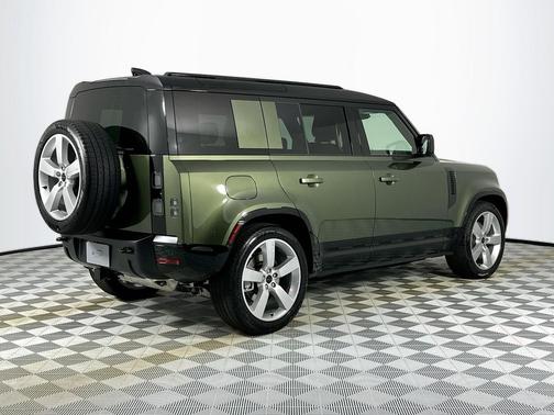 2026 Land Rover Defender P400 X-Dynamic SE