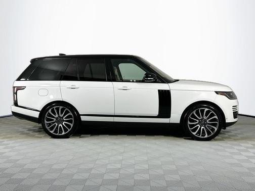 2022 Land Rover Range Rover P525 Westminster