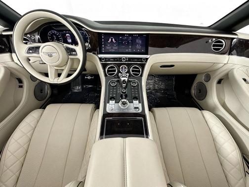 2022 Bentley Continental GT V8