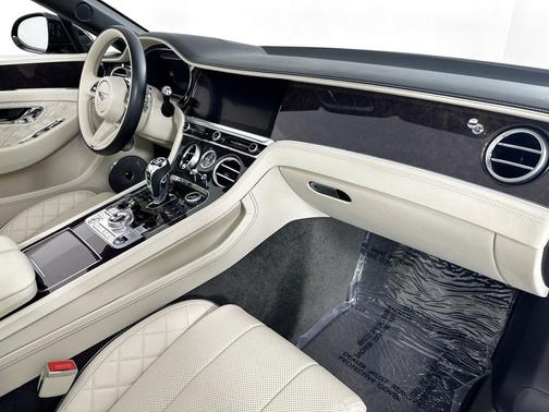 2022 Bentley Continental GT V8