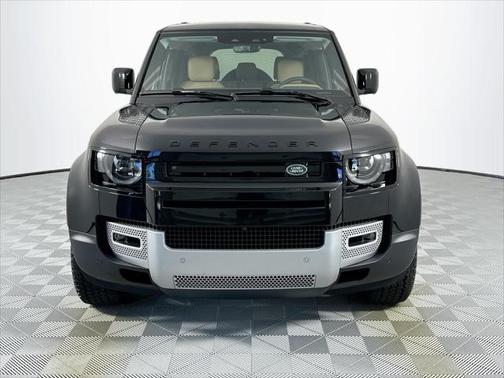 2025 Land Rover Defender 110 P400 S