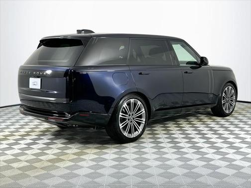 2025 Land Rover Range Rover P530 Autobiography