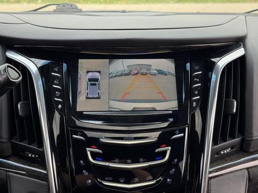 2015 Cadillac Escalade Platinum