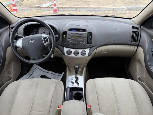 2008 Hyundai ELANTRA SE