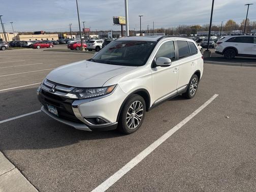 2016 Mitsubishi Outlander SEL