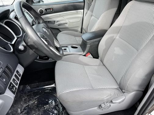 2014 Toyota Tacoma Base