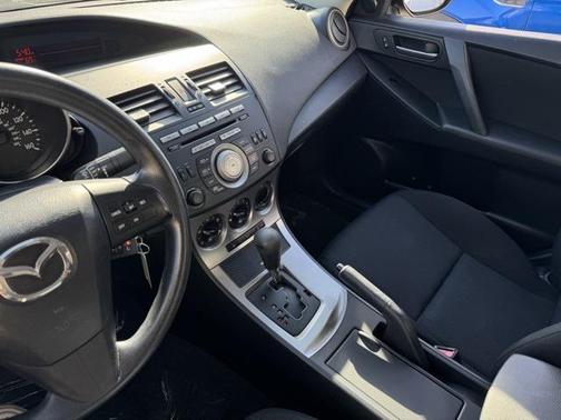 2011 Mazda Mazda3 i Touring