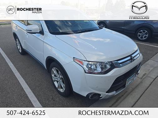 2015 Mitsubishi Outlander SE