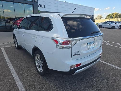 2015 Mitsubishi Outlander SE