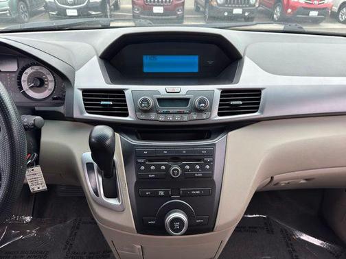 Maroon 2012 Honda Odyssey LX