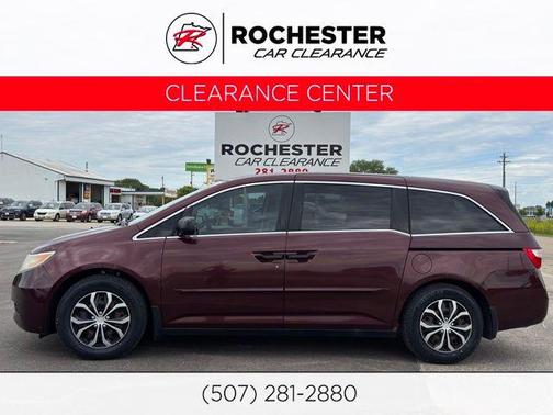 Maroon 2012 Honda Odyssey LX