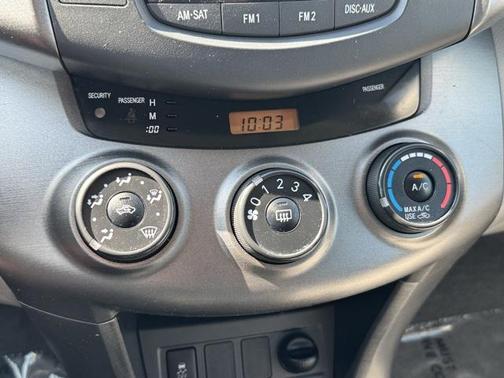 2009 Toyota RAV4 Base