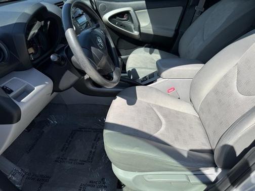 2009 Toyota RAV4 Base