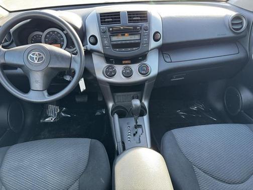 2007 Toyota RAV4 Sport