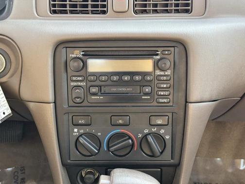 2001 Toyota Camry LE