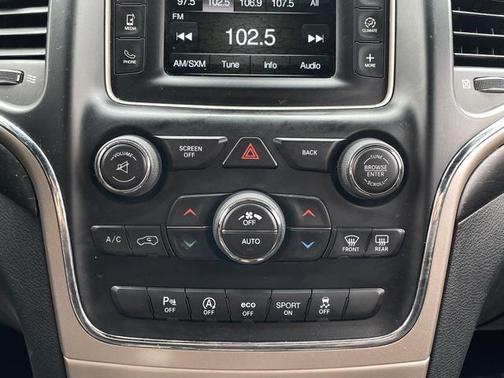 2017 Jeep Grand Cherokee Laredo
