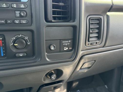 2005 Chevrolet Silverado 2500 LS H/D