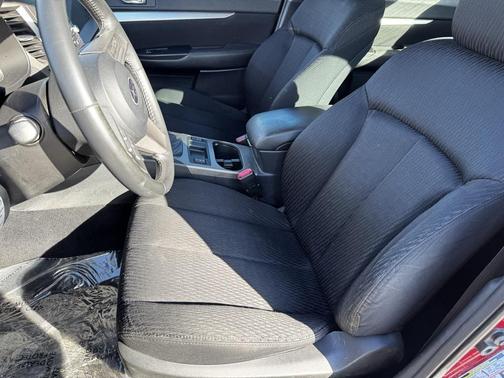 2010 Subaru Legacy Premium