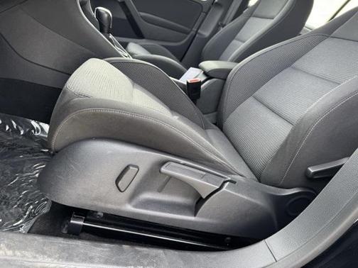 2014 Volkswagen Golf 2.5L